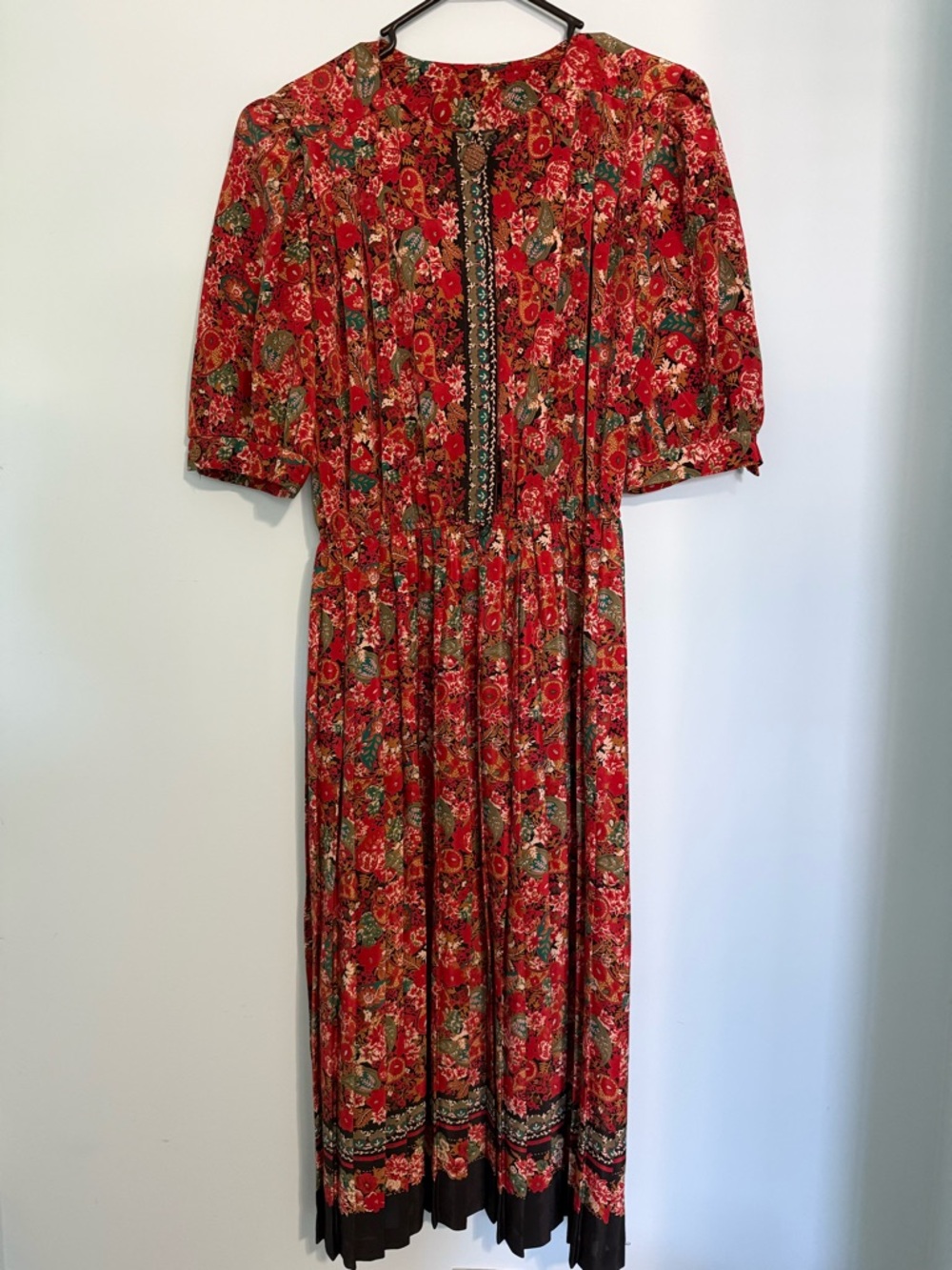 Vintage Lady Carol of New York Red Floral Pleated Paisley Dress Size 12